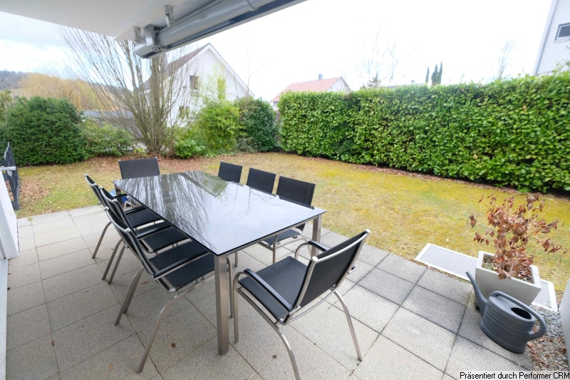 Terrasse und Garten