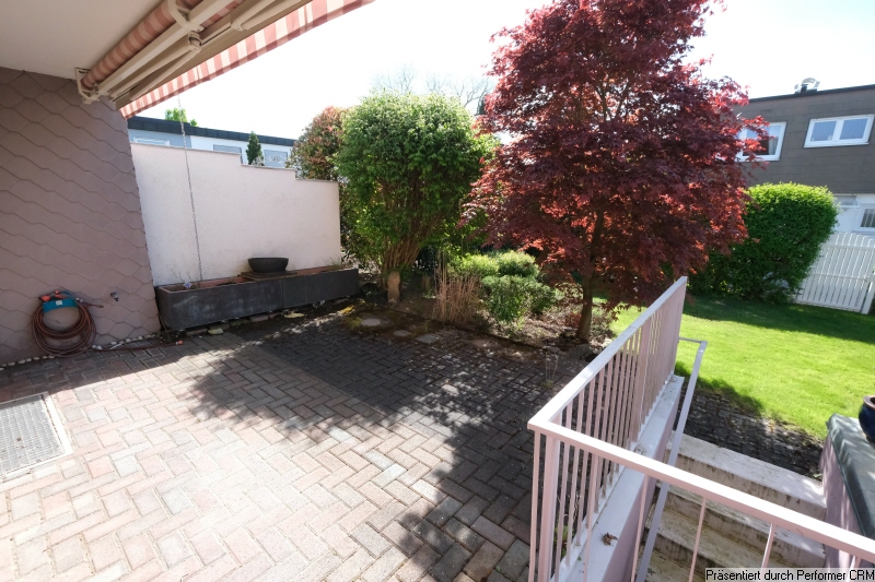 Terrasse und Garten
