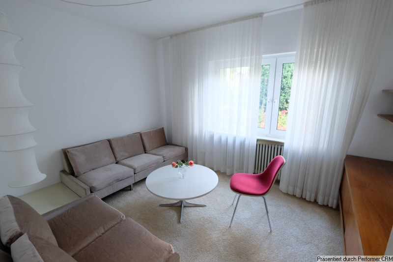 Kinder- oder Arbeitszimmer EG