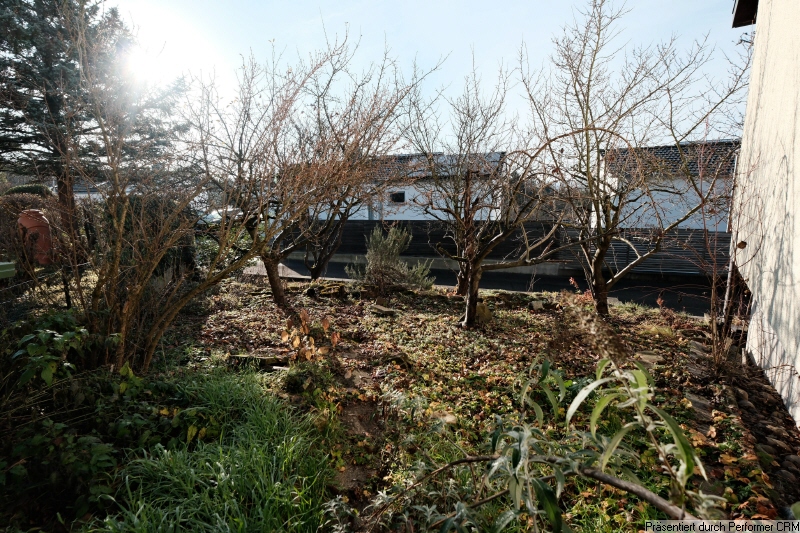 Garten zur Südseite Garten zur Südseite