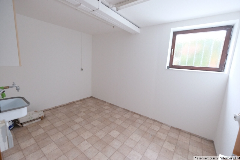 private Waschküche mit Keller private Waschküche mit Keller