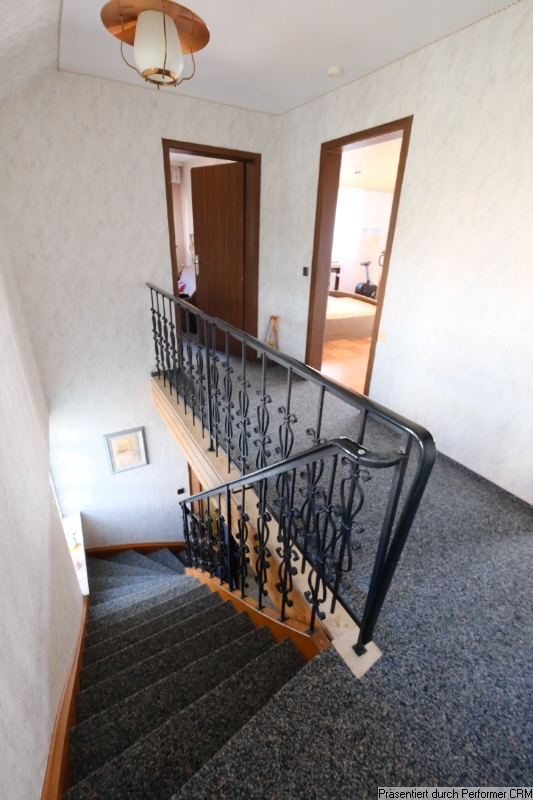 Treppenaufgang ins OG