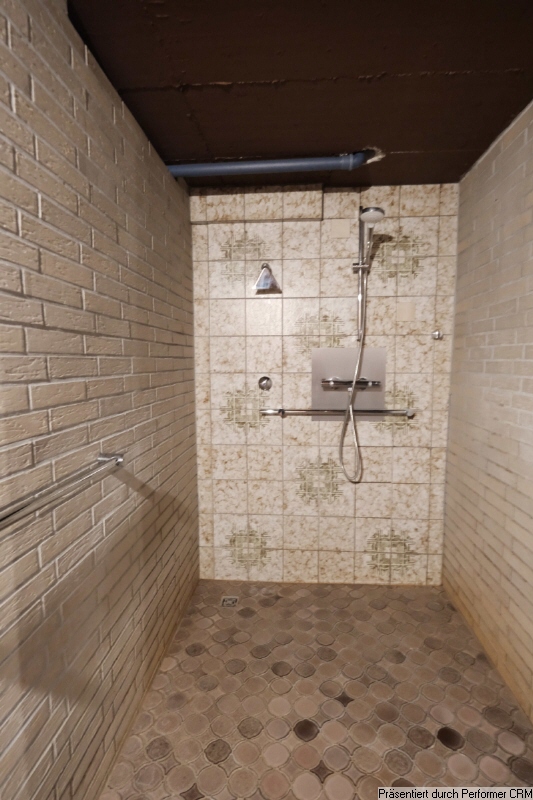 UG Dusche Hobbyraum