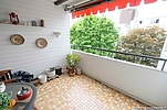 Großer, überdachter Balkon Großer, überdachter Balkon