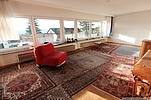 OG Wohnzimmer mit Fensterfront nach Südwesten OG Wohnzimmer mit Fensterfront nach Südwesten