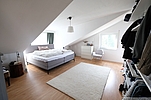DG Schlafzimmer DG Schlafzimmer