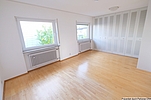 Schlafzimmer mit Einbauschrank